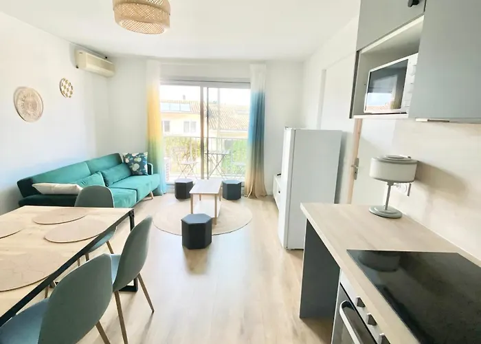 Chambre Et Salle De Bain Privee Dans Appartement Partage Avec Toilettes Partages - Talence - Tram B - Ref R1